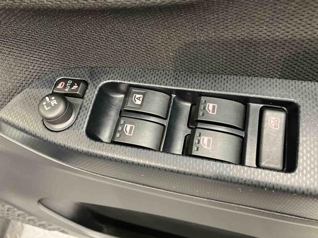 ムーヴ カスタム　Ｘリミテッド２　ＳＡ３　全方位カメラ　運転席シートヒーター　キーフリー　ＬＥＤヘッドライト　シートアンダートレイ（11枚目）