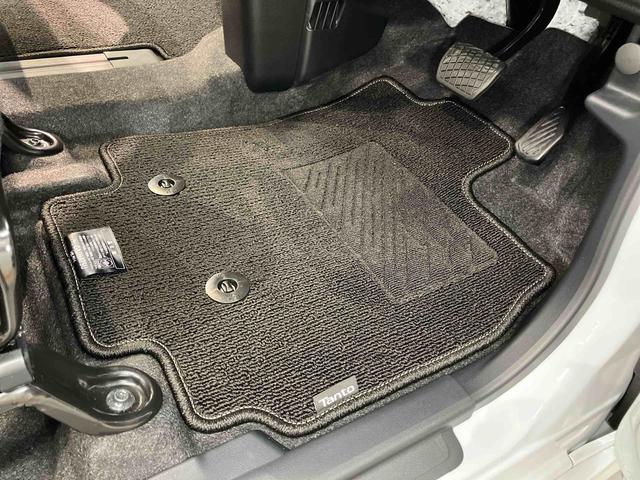 タント カスタムＲＳ　ｅｃｏ　ＩＤＬＥ非装着車　後方カメラ　前席シートヒーター　キーフリー　衝突被害軽減システム　左右電動スライドドア　クリアランスソナー　ＬＥＤヘッドライト　オートライト　オートハイビーム（18枚目）