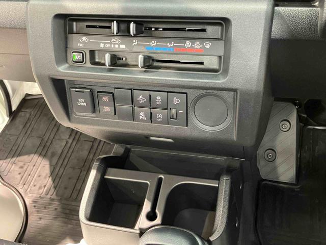 ハイゼットトラック スタンダード　４ＷＤ　衝突被害軽減システム　クリアランスソナー　オートライト　オートハイビーム（10枚目）