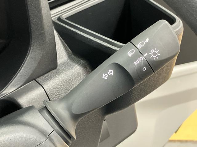 ハイゼットトラック スタンダード　４ＷＤ　衝突被害軽減システム　クリアランスソナー　オートライト　オートハイビーム（15枚目）