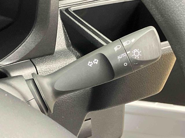 ハイゼットトラック スタンダード　ＣＤチューナー　衝突被害軽減システム　クリアランスソナー　オートライト　オートハイビーム（14枚目）