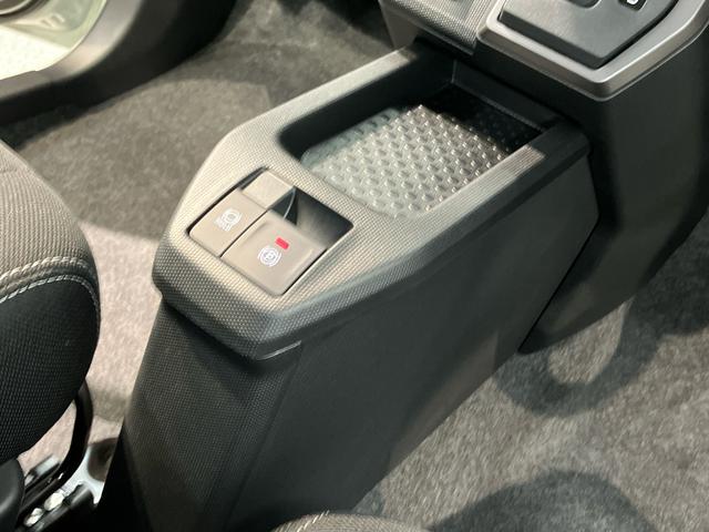 タフト G クロムベンチャー ディスプレイオーディオ 前席シートヒーター 後方カメラ USB入力端子 Bluetooth接続 HDMI入力端子 キーフリー 衝突被害軽減システム クリアランスソナー LEDヘッドライト オートライト(11枚目)