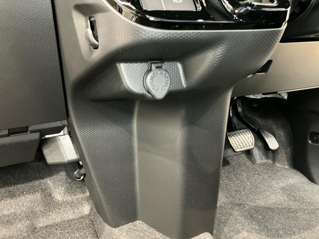 タント カスタムＸ　ｅｃｏ　ＩＤＬＥ非装着車　後方カメラ　シートヒーター　キーフリー　衝突被害軽減システム　左右電動スライドドア　ＬＥＤヘッドライト　オートハイビーム　オートライト　クリアランスソナー（11枚目）