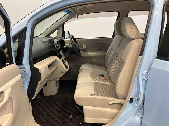 ムーヴ Ｘ　ＳＡＩＩ　４ＷＤ　７インチナビ　後方カメラ　ＥＴＣ　ＵＳＢ入力端子　キーフリー　衝突被害軽減システム　オートライト（5枚目）