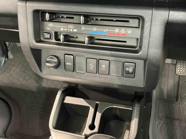 ハイゼットトラック スタンダードSAIIIt 4WD CDチューナー 衝突被害軽減システム LEDヘッドライト(10枚目)