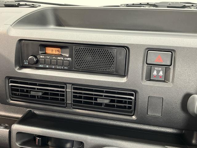 ハイゼットカーゴ スペシャル　衝突被害軽減システム　左右スライドドア　クリアランスソナー　オートライト　オートハイビーム（9枚目）