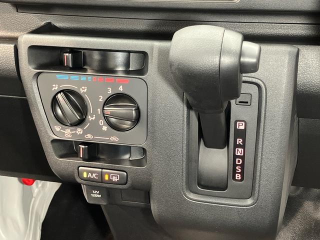 ハイゼットカーゴ スペシャル　衝突被害軽減システム　左右スライドドア　クリアランスソナー　オートライト　オートハイビーム（10枚目）