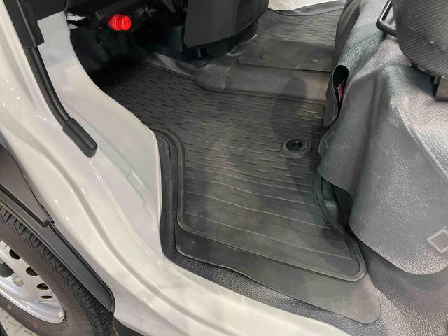 ハイゼットカーゴ スペシャル　衝突被害軽減システム　左右スライドドア　クリアランスソナー　オートライト　オートハイビーム（20枚目）