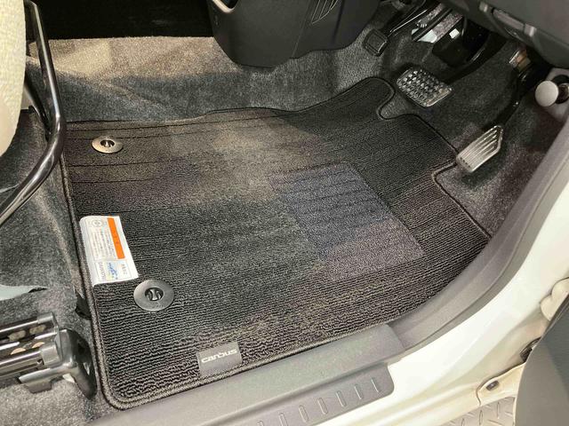 ムーヴキャンバス Ｘ　ＳＡＩＩ　７インチナビ　全方位カメラ　ＵＳＢ入力端子　Ｂｌｕｅｔｏｏｔｈ接続　ＥＴＣ　キーフリー　衝突被害軽減システム　左右スライドドア　オートライト（18枚目）