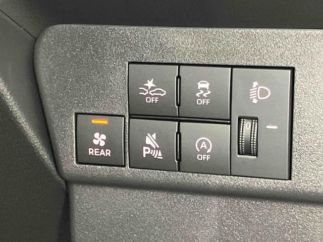 ハイゼットカーゴ ＤＸ　４ＷＤ　衝突被害軽減システム　左右スライドドア　クリアランスソナー　オートライト　オートハイビーム（4枚目）