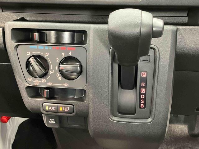 ハイゼットカーゴ ＤＸ　４ＷＤ　衝突被害軽減システム　左右スライドドア　クリアランスソナー　オートライト　オートハイビーム（10枚目）