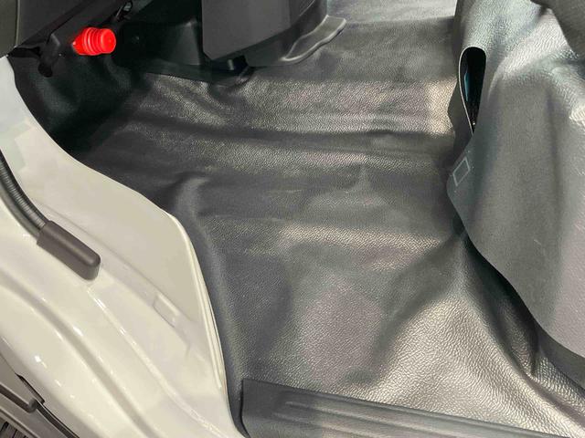 ハイゼットカーゴ ＤＸ　４ＷＤ　衝突被害軽減システム　左右スライドドア　クリアランスソナー　オートライト　オートハイビーム（20枚目）