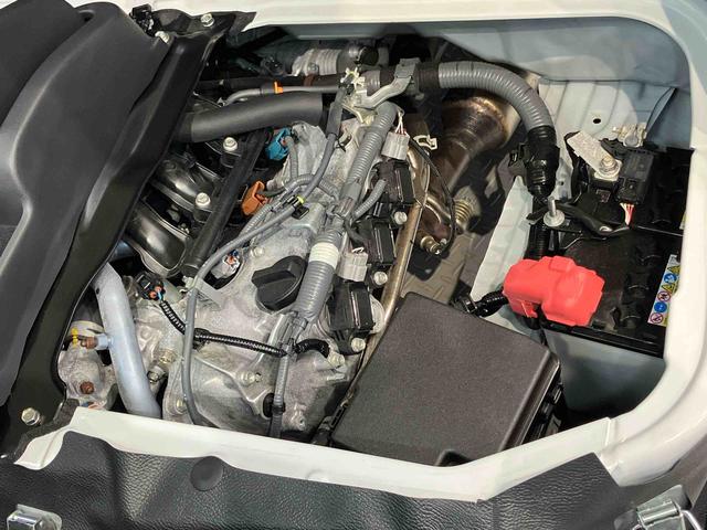 ハイゼットカーゴ ＤＸ　４ＷＤ　衝突被害軽減システム　左右スライドドア　クリアランスソナー　オートライト　オートハイビーム（33枚目）