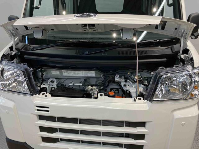 ハイゼットカーゴ ＤＸ　４ＷＤ　衝突被害軽減システム　左右スライドドア　クリアランスソナー　オートライト　オートハイビーム（34枚目）