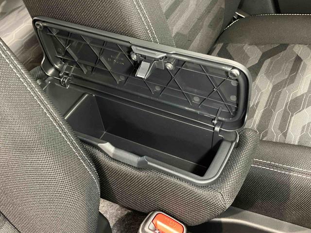 タフト Ｇ　クロムベンチャー　後方カメラ　キーフリー　前席シートヒーター　衝突被害軽減システム　クリアランスソナー　ＬＥＤヘッドライト　オートライト　オートハイビーム（26枚目）