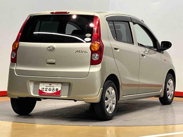 ミラ Ｘ　ＣＤチューナー　エアコン　パワステ　パワーウィンドウ（2枚目）