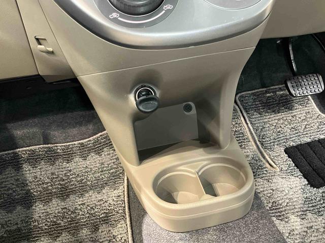 ミラ Ｘ　ＣＤチューナー　エアコン　パワステ　パワーウィンドウ（11枚目）