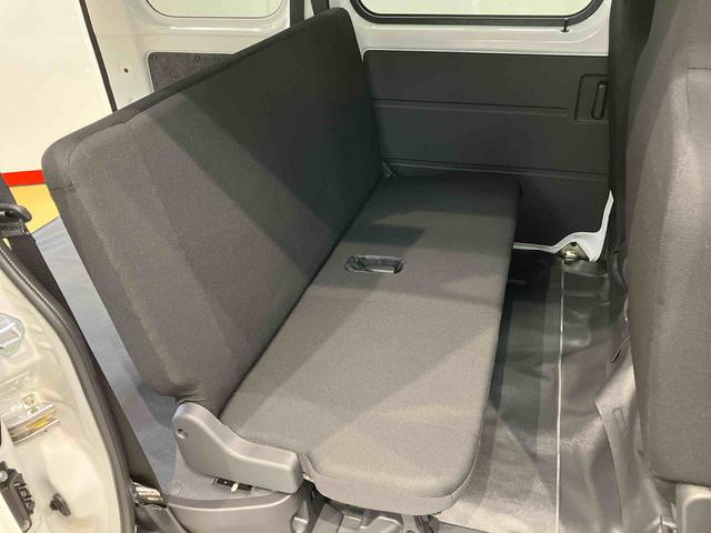 ハイゼットカーゴ ＤＸ　４ＷＤ　衝突被害軽減システム　左右スライドドア　クリアランスソナー　オートライト　オートハイビーム（25枚目）