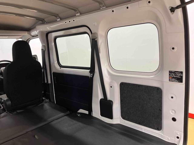 ハイゼットカーゴ ＤＸ　４ＷＤ　衝突被害軽減システム　左右スライドドア　クリアランスソナー　オートライト　オートハイビーム（28枚目）