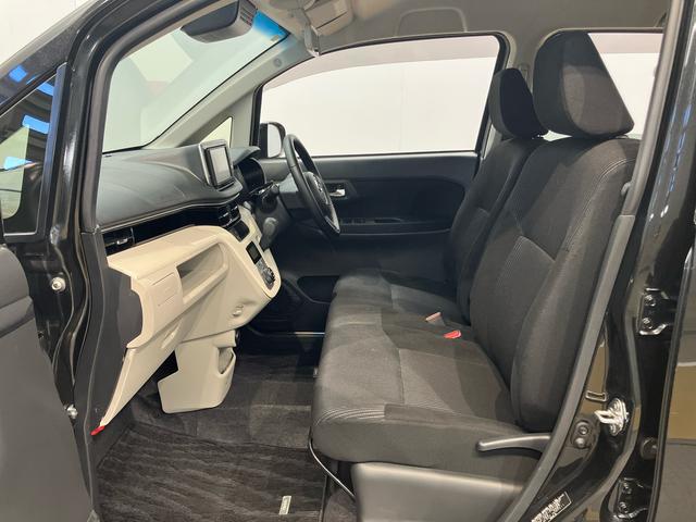 ムーヴ ＸリミテッドＩＩ　ＳＡＩＩＩ　ＤＶＤチューナー　後方カメラ　ＵＳＢ入力端子　Ｂｌｕｅｔｏｏｔｈ接続　ＥＴＣ　キーフリー　運転席シートヒーター　衝突被害軽減システム　ＬＥＤヘッドライト　オートライト　オートハイビーム（5枚目）