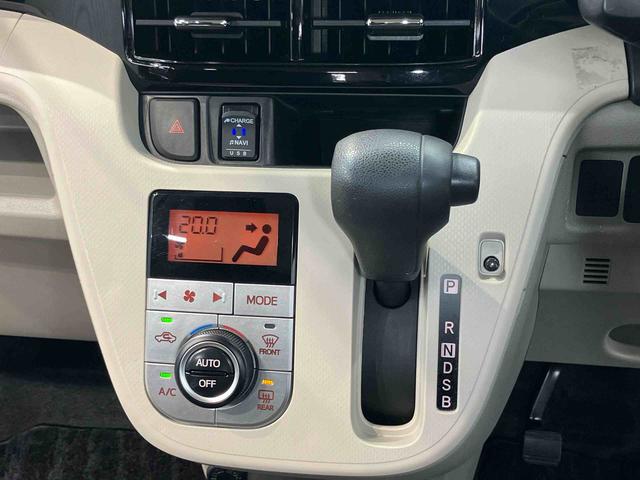 ムーヴ ＸリミテッドＩＩ　ＳＡＩＩＩ　ＤＶＤチューナー　後方カメラ　ＵＳＢ入力端子　Ｂｌｕｅｔｏｏｔｈ接続　ＥＴＣ　キーフリー　運転席シートヒーター　衝突被害軽減システム　ＬＥＤヘッドライト　オートライト　オートハイビーム（10枚目）