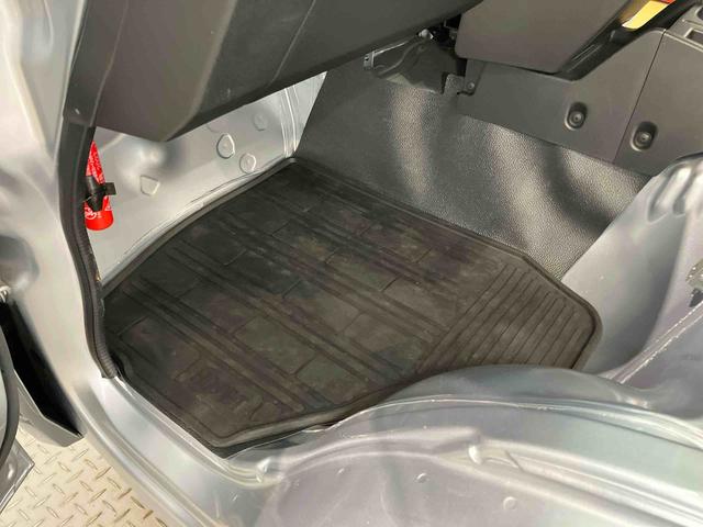 ハイゼットトラック スタンダード 4WD 衝突被害軽減システム クリアランスソナー オートライト オートハイビーム(19枚目)