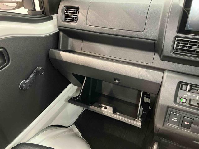 ハイゼットトラック ジャンボスタンダード　４ＷＤ　ディスプレイオーディオ　後方カメラ　ＵＳＢ入力端子　Ｂｌｕｅｔｏｏｔｈ接続　ＨＤＭＩ入力端子　荷台作業灯　省力パック　衝突被害軽減システム　クリアランスソナー　ＬＥＤヘッドライト　オートライト（12枚目）