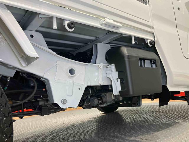 ハイゼットトラック ジャンボスタンダード　４ＷＤ　ディスプレイオーディオ　後方カメラ　ＵＳＢ入力端子　Ｂｌｕｅｔｏｏｔｈ接続　ＨＤＭＩ入力端子　荷台作業灯　省力パック　衝突被害軽減システム　クリアランスソナー　ＬＥＤヘッドライト　オートライト（27枚目）