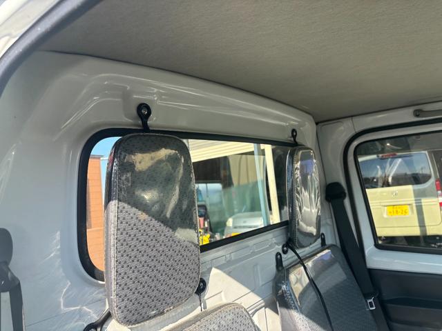 NT100クリッパートラック DX オートマ AT エアコン パワステ 荷台ホロカバー(左右スライド機能) シートビニール張り加工(18枚目)