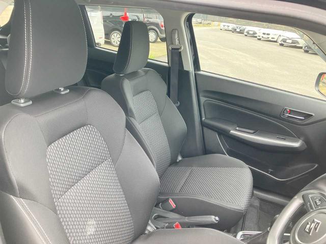 スイフト ハイブリッドＲＳ　純正メモリナビ／Ｂｌｕｅｔｏｏｔｈオーディオ／フルセグ／ＤＶＤ・ＣＤ／ＵＳＢ／アラウンドビューモニター／バックカメラ／ＥＴＣ／純正１６インチＡＷ／ドライブレコーダー／スマートキー２個／保証書／取扱説明（11枚目）