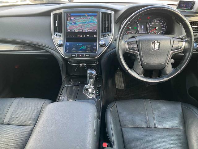 クラウンハイブリッド アスリートS レザーシート/純正HDDナビ/フルセグ/Bluetoothオーディオ/DVD・CD/バックカメラ/シートエアコン/スマートキー2個/純正17インチAW/取扱説明書/ナビ取扱説明書(2枚目)