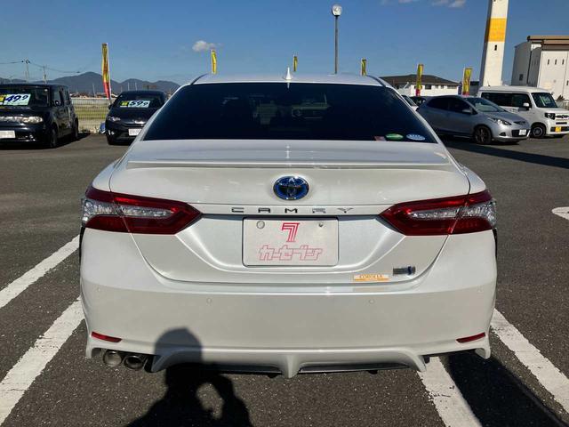 カムリ WSレザーパッケージ ワンオーナー/レザーシート/トヨタセーフティセンス/純正メモリナビ/Bluetoothオーディオ/フルセグ/DVD・CD/ETC/純正18インチAW/取扱説明書/ナビ取扱説明書/キロクボ(20枚目)