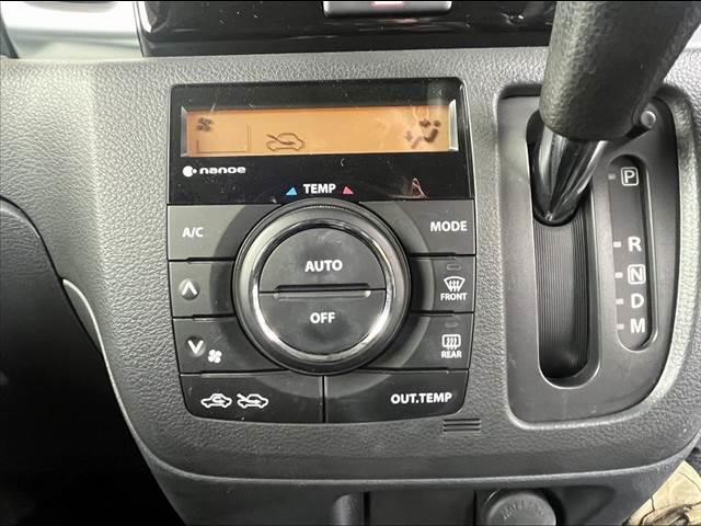 XSターボ 後期 デュアルカメラB 両電スラ フルセグナビ DVD再生 Bluetooth クルコン パドルシフト 純正AW 横滑り防止 Aストップ スマートキー Pスタート 革巻きステア ステリモ(17枚目)