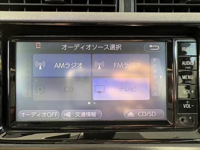 アクア Sスタイルブラック 中期 ナビ 地デジ バックカメラ セーフティセンスC Pスタート スマートキー 横滑り防止 衝突防止 車線逸脱 オートライト ヘッドライトレベライザー SRSエアバッグ マットバイザー(22枚目)
