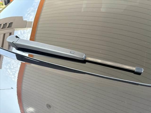 Ｔ－ロック ＴＳＩ　ブラックスタイル　ルーフレール　フルセグナビ　Ｐバックドア　Ｂカメラ　ＢＴ　ＥＴＣ　ステリモ　パドルシフト　レーダークルーズ　シートリフター　Ａライト　ＬＥＤ　Ａストップ　パークディスタンスコントロール　電動パーキング（36枚目）