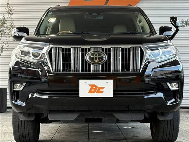 ランドクルーザープラド ＴＸ　Ｌパッケージ　後期　７人　９型ナビ　純正１９インチＡＷ　リアモニター　フルセグ　Ｂカメラ　ＢＴ　ＤＶＤ　ＥＴＣ　ルーフレール　革シート　ベンチレーション　Ｐシート　Ａハイビーム　ＬＥＤ　クリソナ　レーダークルーズ（9枚目）