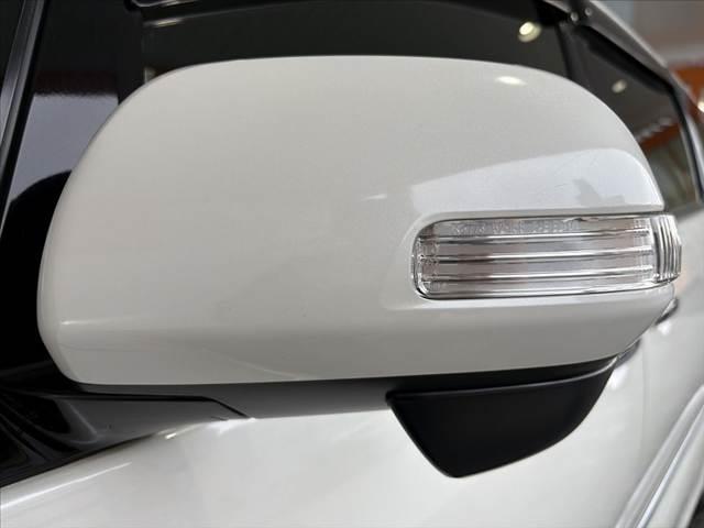 エスティマハイブリッド アエラス　プレミアム－Ｇ　禁煙　後期　４ＷＤ　１０型フルセグナビ　セーフティＳ　両電スラ　ＬＥＤ　Ｐバックドア　Ｐシート　シートヒーター　クルコン　Ｐスタ　Ａライト　Ａハイビーム　Ｐセンサー　ハーフレザー　ＢＴ　スマキーＸ２（42枚目）