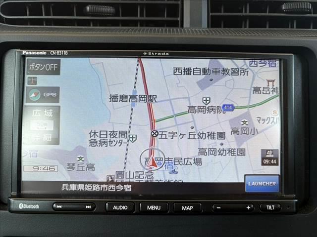 アクア Ｌ　車検整備付　後期　禁煙　社外ナビ　ＢＴ　スペアキー　ＡＡＣ　チルトステアリング　ヘッドライトレベライザー　ファブリックシート　ＳＲＳエアバッグ　バニティミラー　一体式ヘッドレスト　マット　バイザー（3枚目）