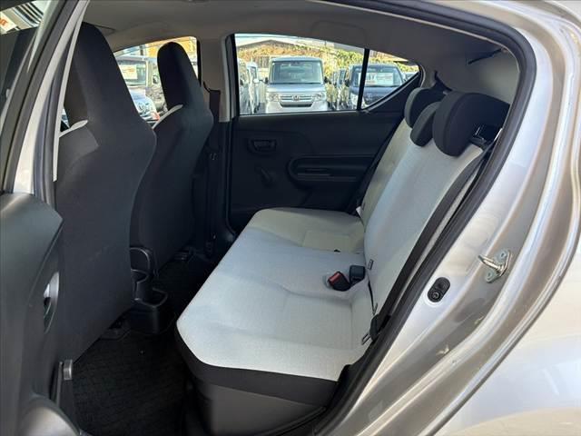 アクア Ｌ　車検整備付　後期　禁煙　社外ナビ　ＢＴ　スペアキー　ＡＡＣ　チルトステアリング　ヘッドライトレベライザー　ファブリックシート　ＳＲＳエアバッグ　バニティミラー　一体式ヘッドレスト　マット　バイザー（19枚目）