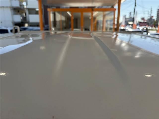 キャリイトラック KCエアコン・パワステ パワステ マニュアルエアコン 4WD 5MT 三方開荷台 みち板引掛式リアゲート ウレタン製ステア SRSエアバッグ レベライザー 12インチスチール ゴム荷台マット マット ソケット(39枚目)