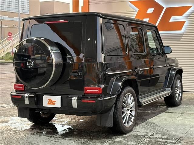 Ｇクラス Ｇ４００ｄ　ＡＭＧライン　ＳＲ　電動サイドステップ　ブルメスターサウンドシステム　ナビ　フルセグ　全方位　ＬＥＤヘッドライト　レーダーセーフティＰＫＧ　Ｐスタート　スマートキー×２革巻きステアリング（13枚目）