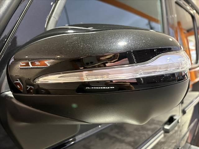 Ｇクラス Ｇ４００ｄ　ＡＭＧライン　ＳＲ　電動サイドステップ　ブルメスターサウンドシステム　ナビ　フルセグ　全方位　ＬＥＤヘッドライト　レーダーセーフティＰＫＧ　Ｐスタート　スマートキー×２革巻きステアリング（40枚目）
