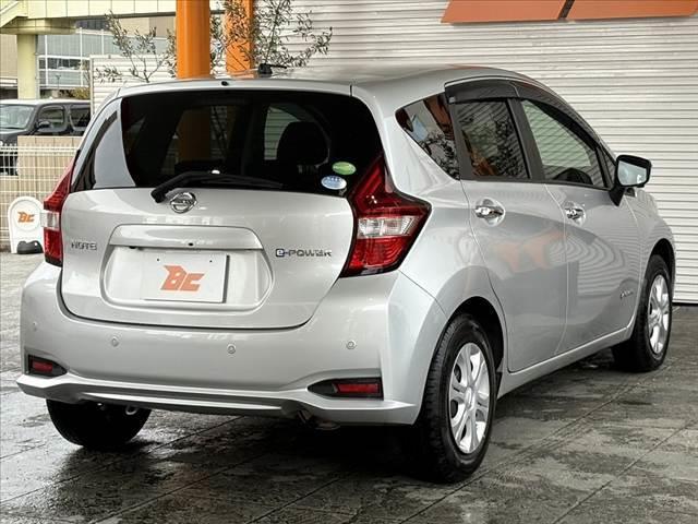 ノート e-パワー B 後期 エマブレ アラビュー インテリミラー Pスタート Aライト スマートキー バックソナー ETC SRSエアバック ISOFIXシート Pガラス ヘッドライトレベライザー 横滑り防止 電格ミラー(13枚目)