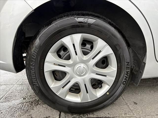 ノート e-パワー B 後期 エマブレ アラビュー インテリミラー Pスタート Aライト スマートキー バックソナー ETC SRSエアバック ISOFIXシート Pガラス ヘッドライトレベライザー 横滑り防止 電格ミラー(40枚目)