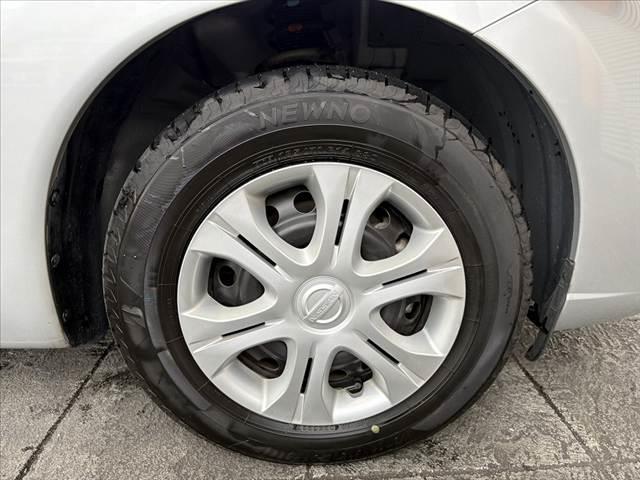 ノート e-パワー B 後期 エマブレ アラビュー インテリミラー Pスタート Aライト スマートキー バックソナー ETC SRSエアバック ISOFIXシート Pガラス ヘッドライトレベライザー 横滑り防止 電格ミラー(41枚目)