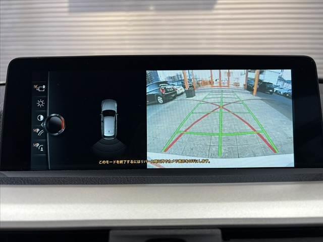 ３シリーズ ３１８ｉツーリング　車検整備付　後期　ナビ　Ｂモニ　ＬＥＤ　パワーシート　パワーバックドア　Ｐスタート　Ｐセンサー　Ｐガラス　Ａライト　Ａストップ　クルコン　スマートキー　革巻きステア　アームレスト　純正１６インチＡＷ（24枚目）
