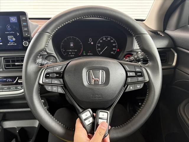 WR-V Z 禁煙車 9型ナビ ホンダセンシング フルセグ Bカメラ BT ETC LED フォグ Aライト レーダークルーズ パドルシフト ステリモ 横滑り レベライザー Pセンサー ドラレコ 純正17インチAW(7枚目)