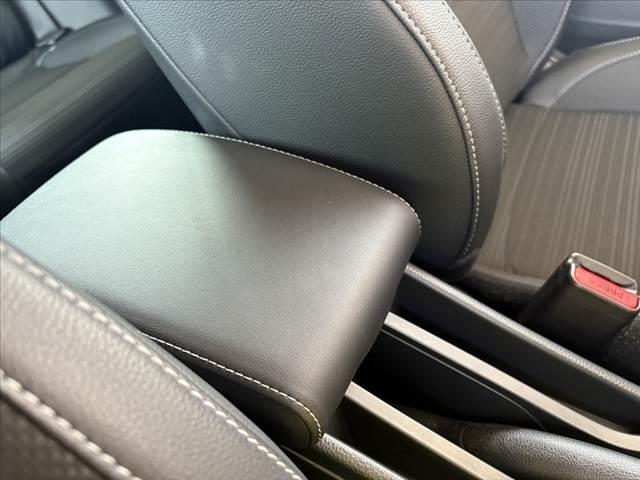 WR-V Z 禁煙車 9型ナビ ホンダセンシング フルセグ Bカメラ BT ETC LED フォグ Aライト レーダークルーズ パドルシフト ステリモ 横滑り レベライザー Pセンサー ドラレコ 純正17インチAW(35枚目)