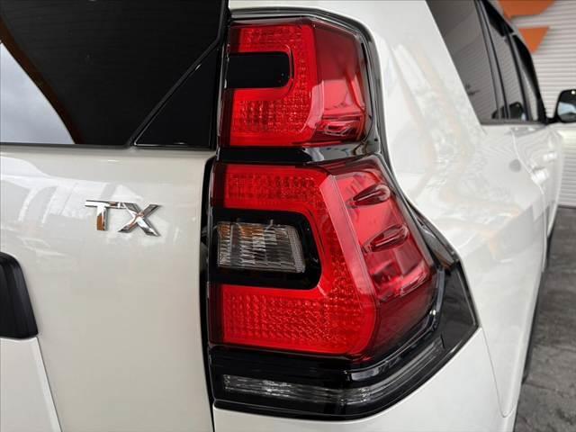 ランドクルーザープラド TX Lパッケージ マットブラックエディション 後期 ムーンルーフ 7人 全方位 BSM LEDルーフレール 9型ナビ パワーシート シートヒーター シートベンチレーション Pスタート Aライト Aハイビーム スマートキー クルコン ETC2.0(51枚目)