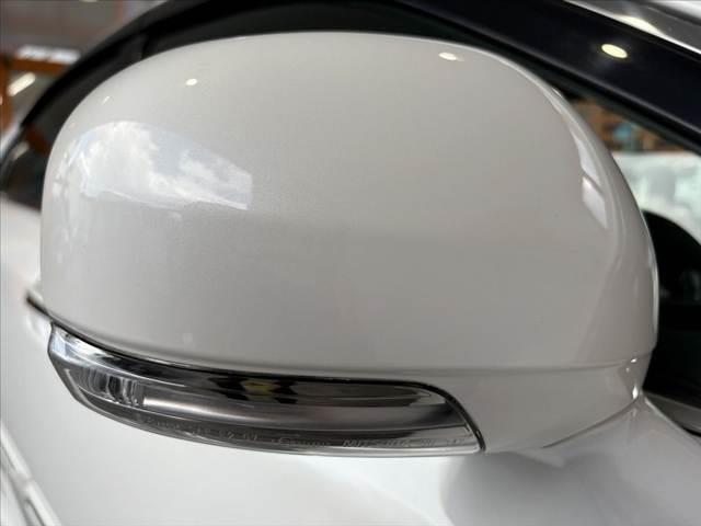 クラウン 3.5アスリート アニバーサリーエディション 禁煙 8インチナビ フルセグ Bカメラ ETC クルコン HID Aライト Pシート 横滑り防止 スマートキー×2 Pスタート ステリモ 純正18インチAW アームレスト マットバイザー SRSエアB(37枚目)